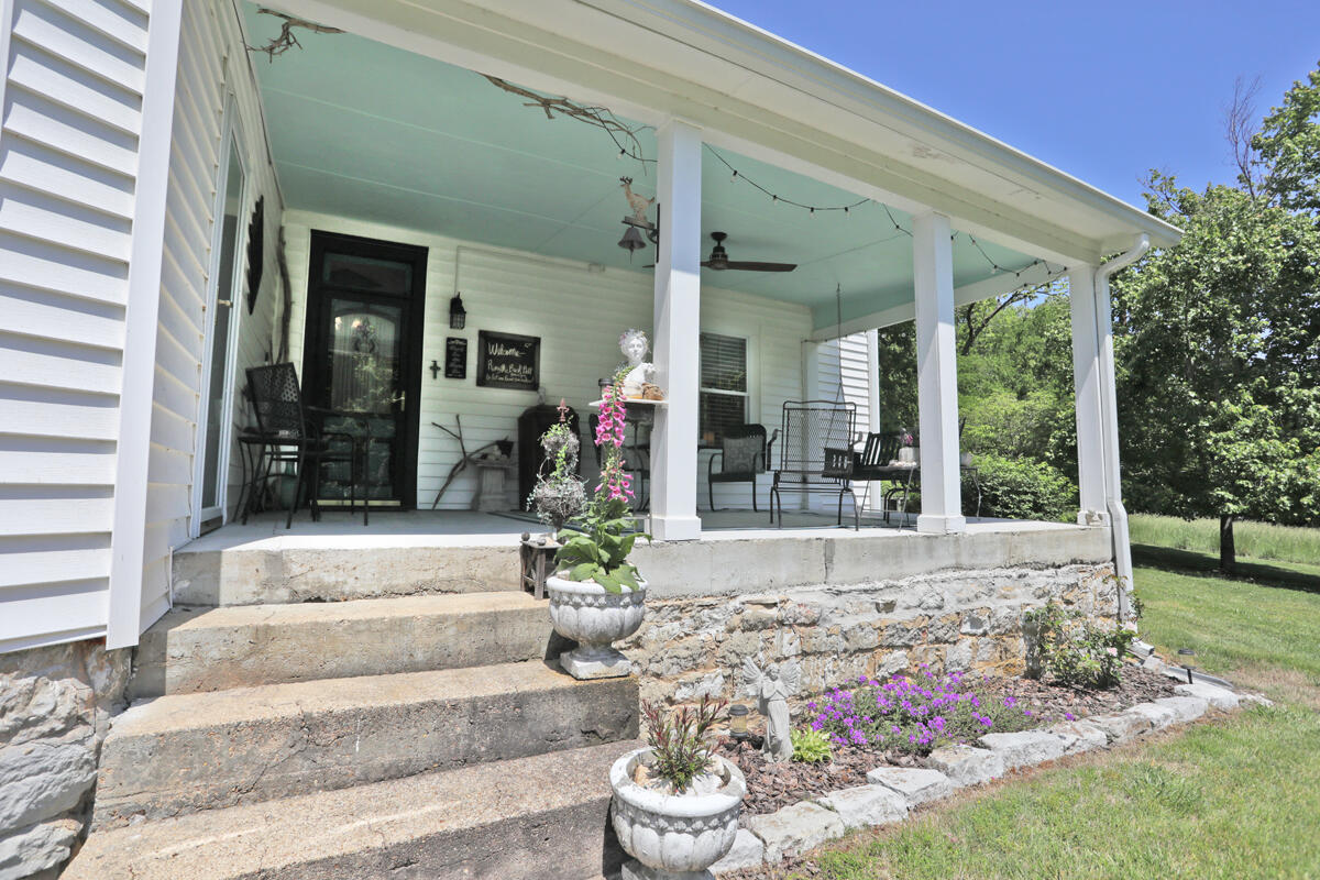 4467 Blythes Ferry Road Dayton, TN 37321 - Photo 12 of 56 Gracious front porch