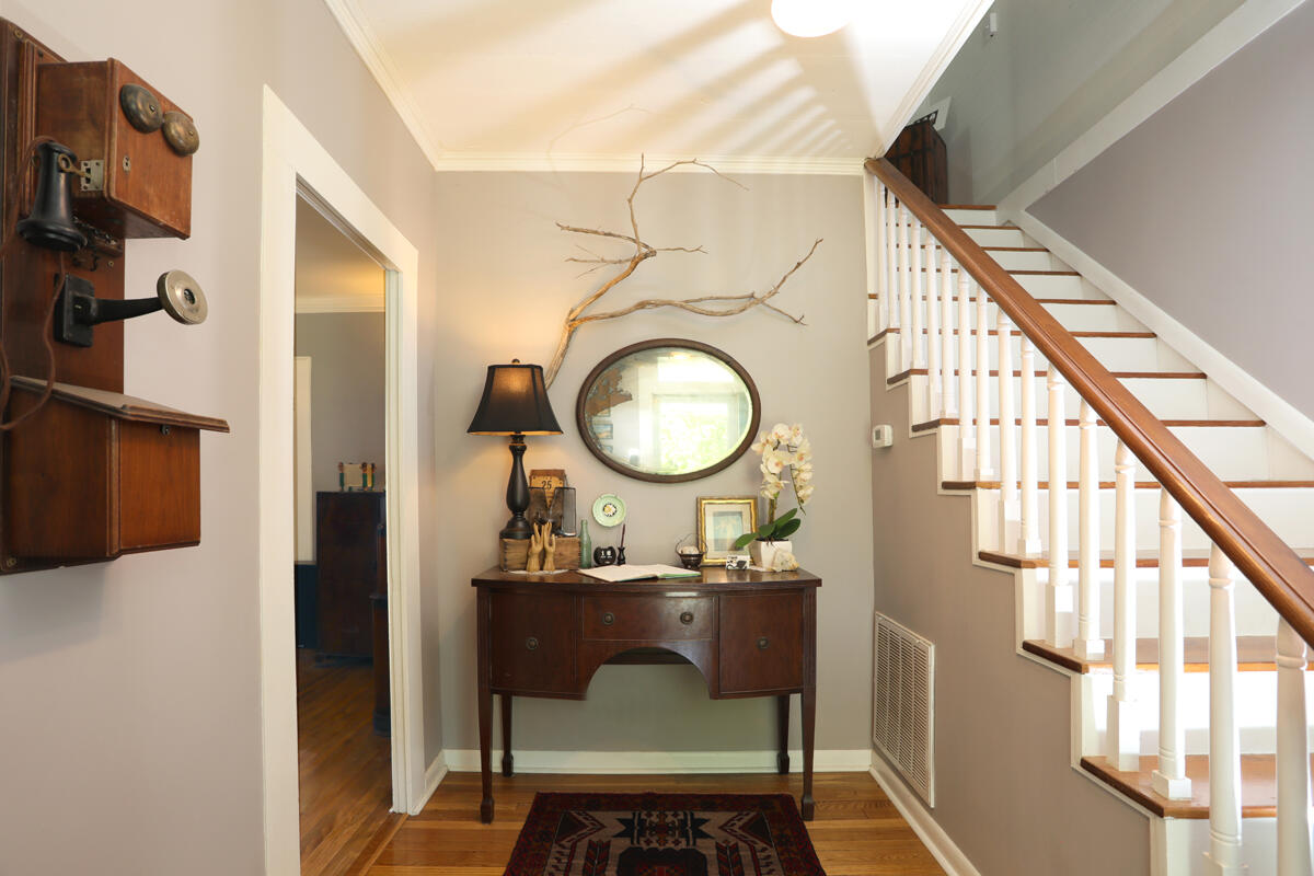 4467 Blythes Ferry Road Dayton, TN 37321 - Photo 15 of 56 Lovely foyer