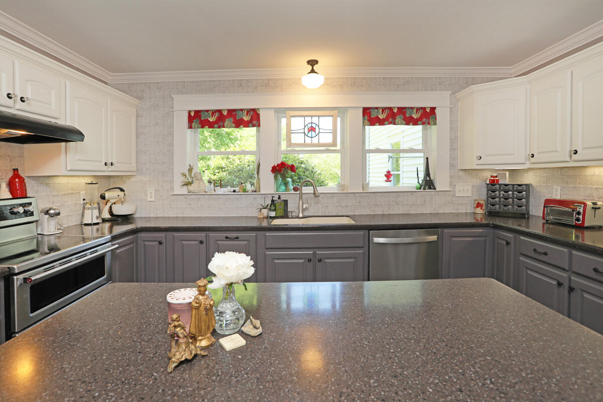 4467 Blythes Ferry Road Dayton, TN 37321 - Photo 25 of 56 Spacious and bright