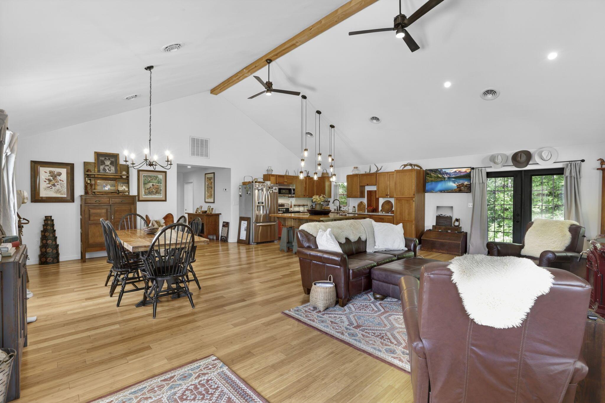 1123 Falls Road Bainbridge, OH 45612 - Photo 15 of 100 14-web-or-mls-939A5353