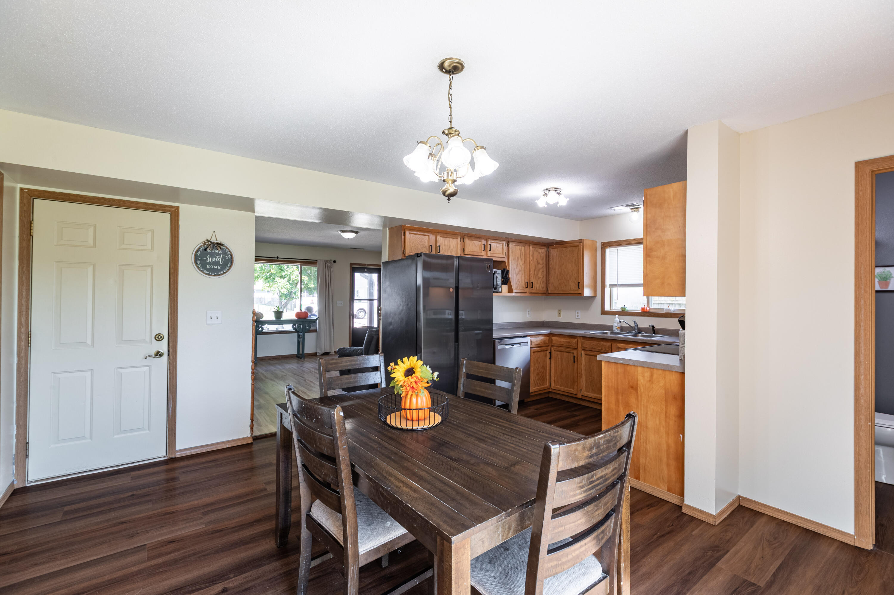 2041 River Road Sparta, WI 54656 - Photo 7 of 19 DINING ROOM