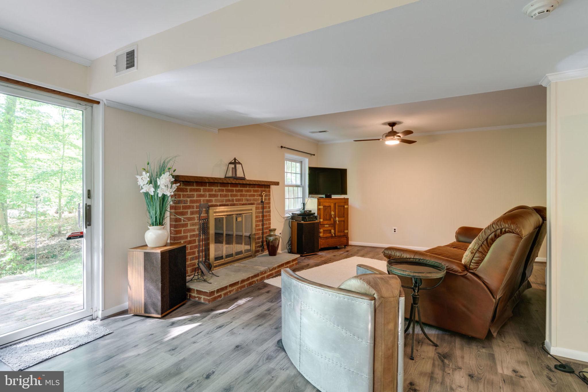 8504 Shadeway Place Springfield, VA 22153 - Photo 23 of 31 Gas Logs makes it Easy to Relax and Wind Down!