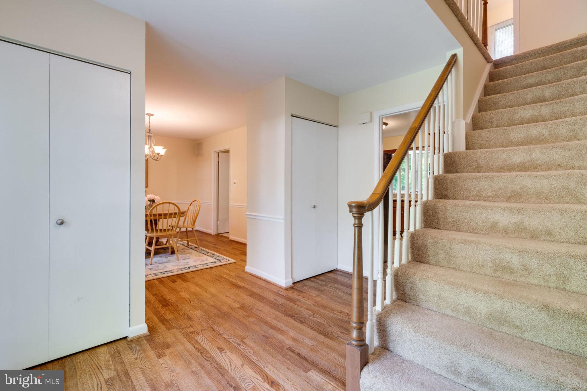 8504 Shadeway Place Springfield, VA 22153 - Photo 7 of 31 Inviting Entry