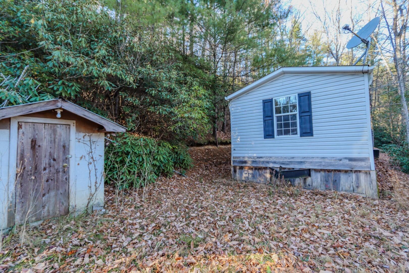 1301 Ridge Hollow Road, Unit 2 Del Rio, TN 37727 - Photo 13 of 26 10