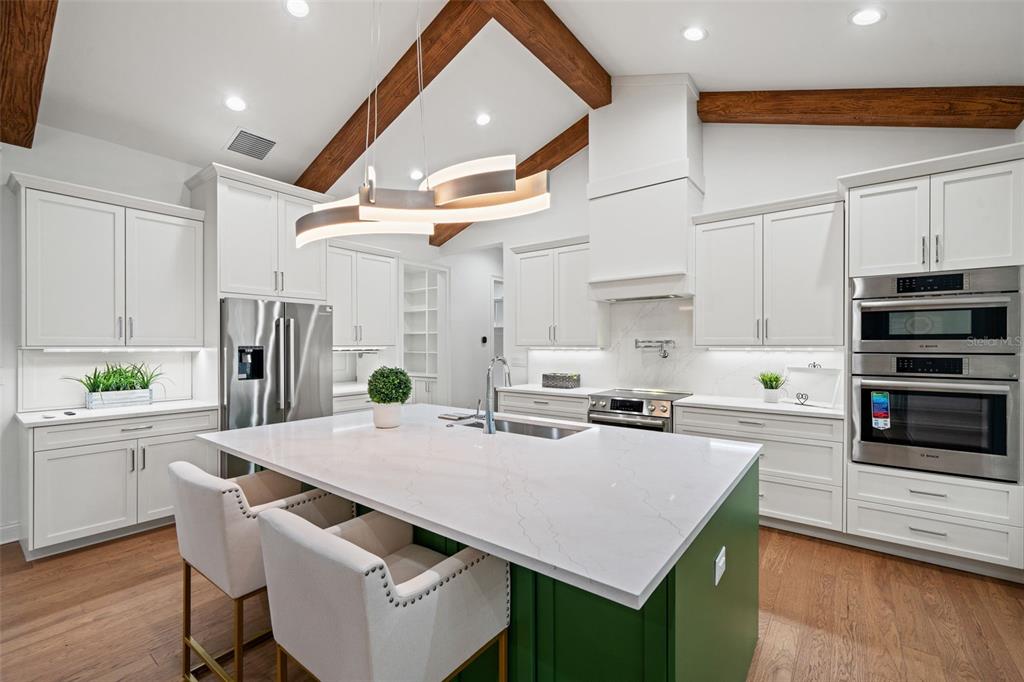 4202 West Woodmere Road Tampa, FL 33609 - Photo 20 of 62