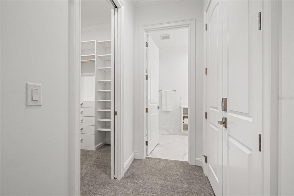 4202 West Woodmere Road Tampa, FL 33609 - Photo 32 of 62