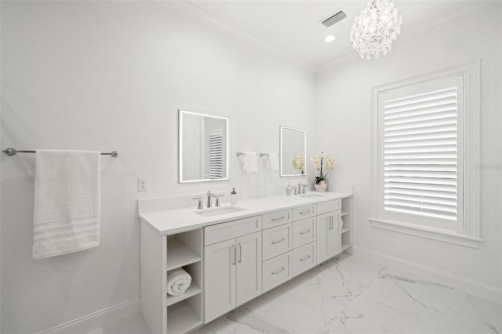 4202 West Woodmere Road Tampa, FL 33609 - Photo 34 of 62