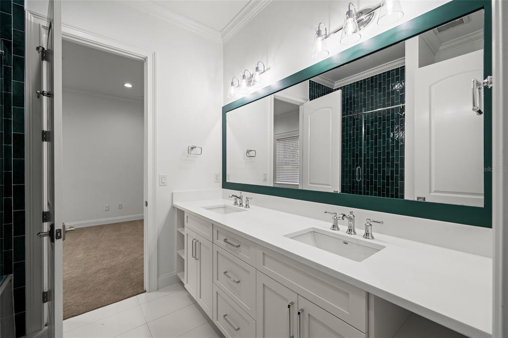 4202 West Woodmere Road Tampa, FL 33609 - Photo 39 of 62