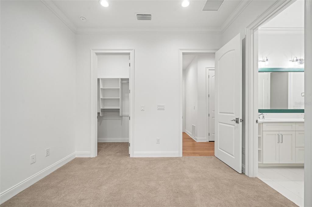 4202 West Woodmere Road Tampa, FL 33609 - Photo 41 of 62