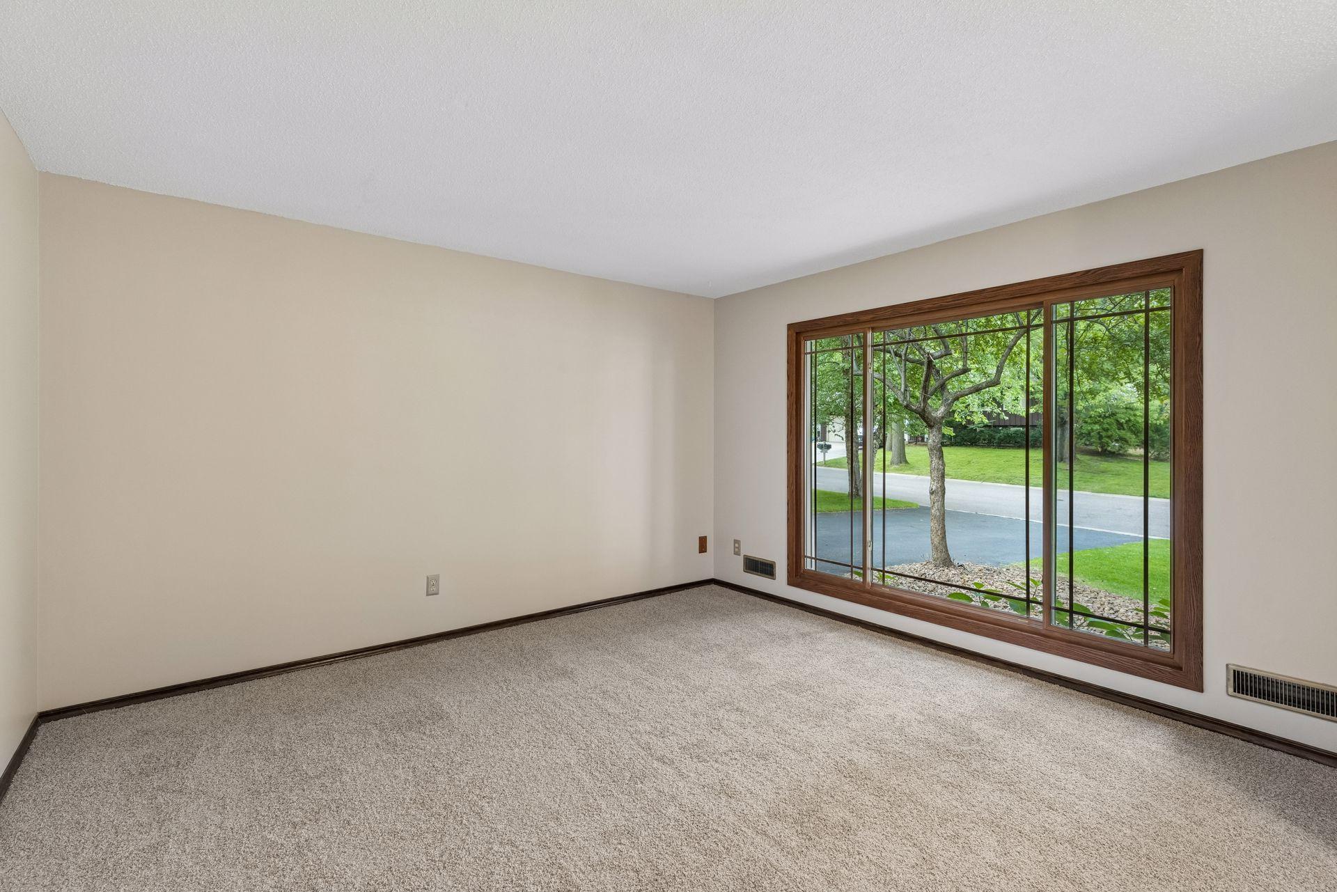 6966 Inskip Avenue South Cottage Grove, MN 55016 - Photo 7 of 56