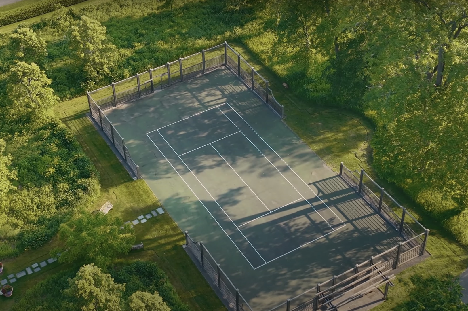 700 Crab Tree Lane Lake Bluff, IL 60044 - Photo 42 of 51 a view of an outdoor space