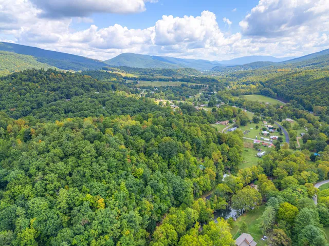 $1,050,000 | 1782 Wolf Creek Highway, Narrows, VA 24124