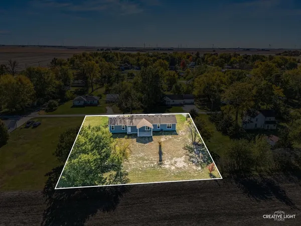 $282,000 | 121 Pine Street, Buckingham, IL 60917