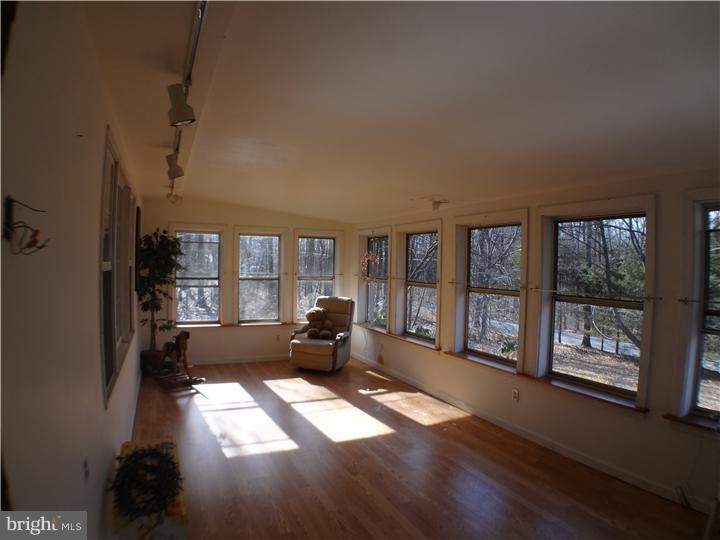 111 Benfield Road Macungie, PA 18062 - Photo 2 of 25 Gallery Image 2