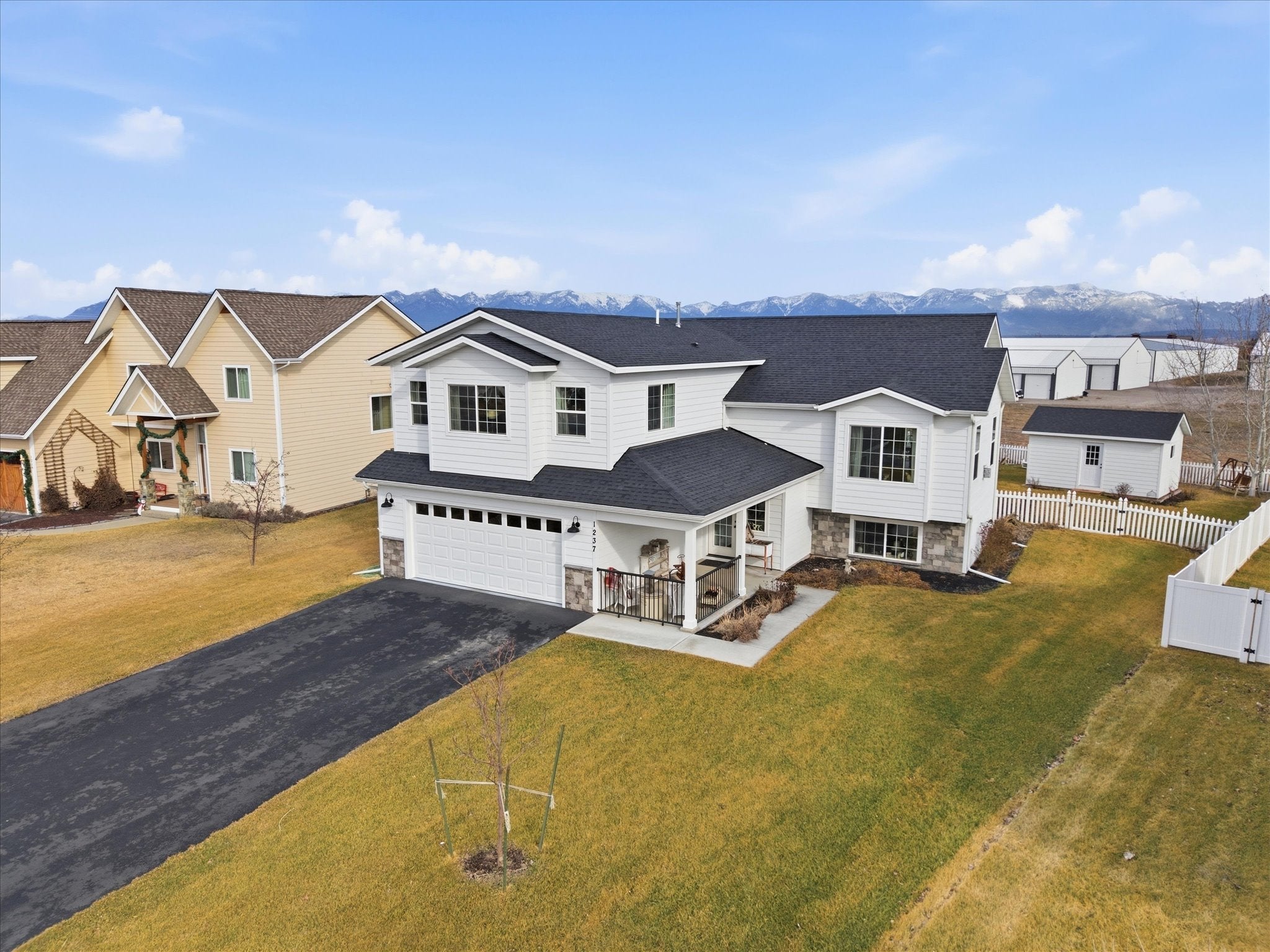 1237 Mackinaw Loop Somers, MT 59932 - Photo 39 of 52 Gallery Image 39
