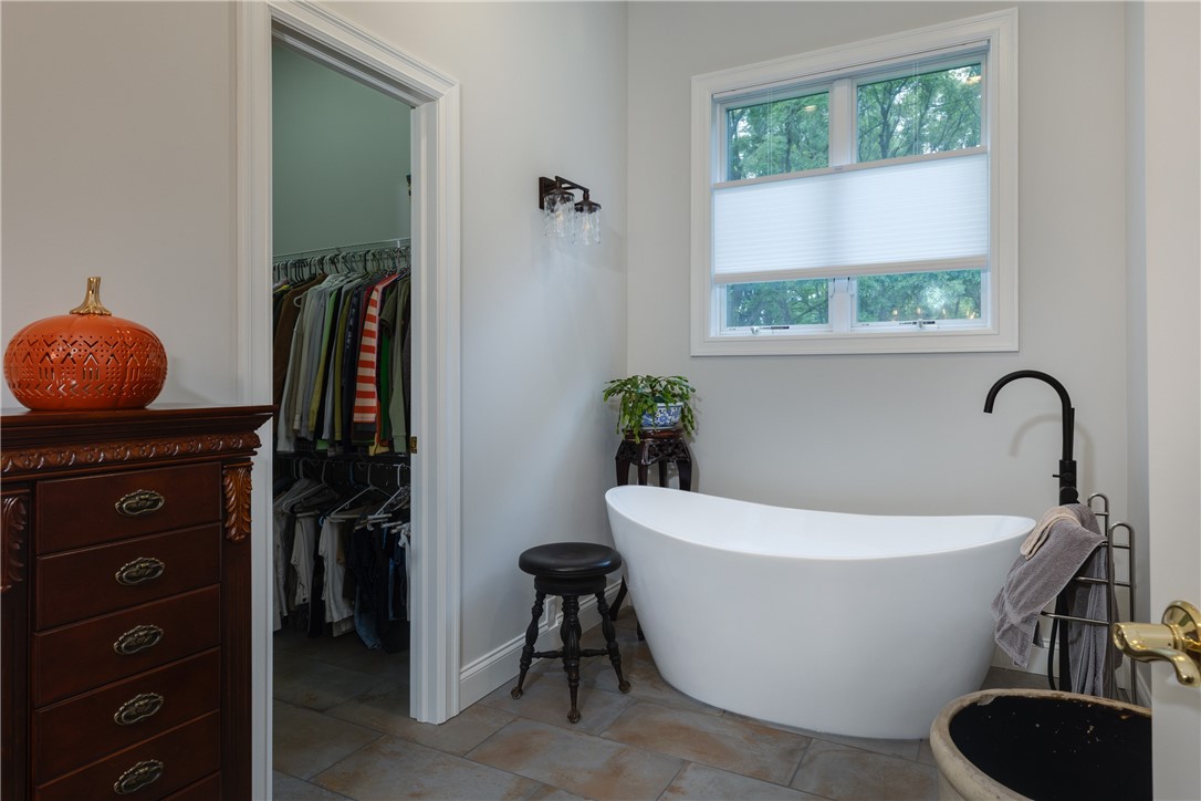 80 Triphammer Terrace Lansing, NY 14850 - Photo 39 of 50 Owner Suite