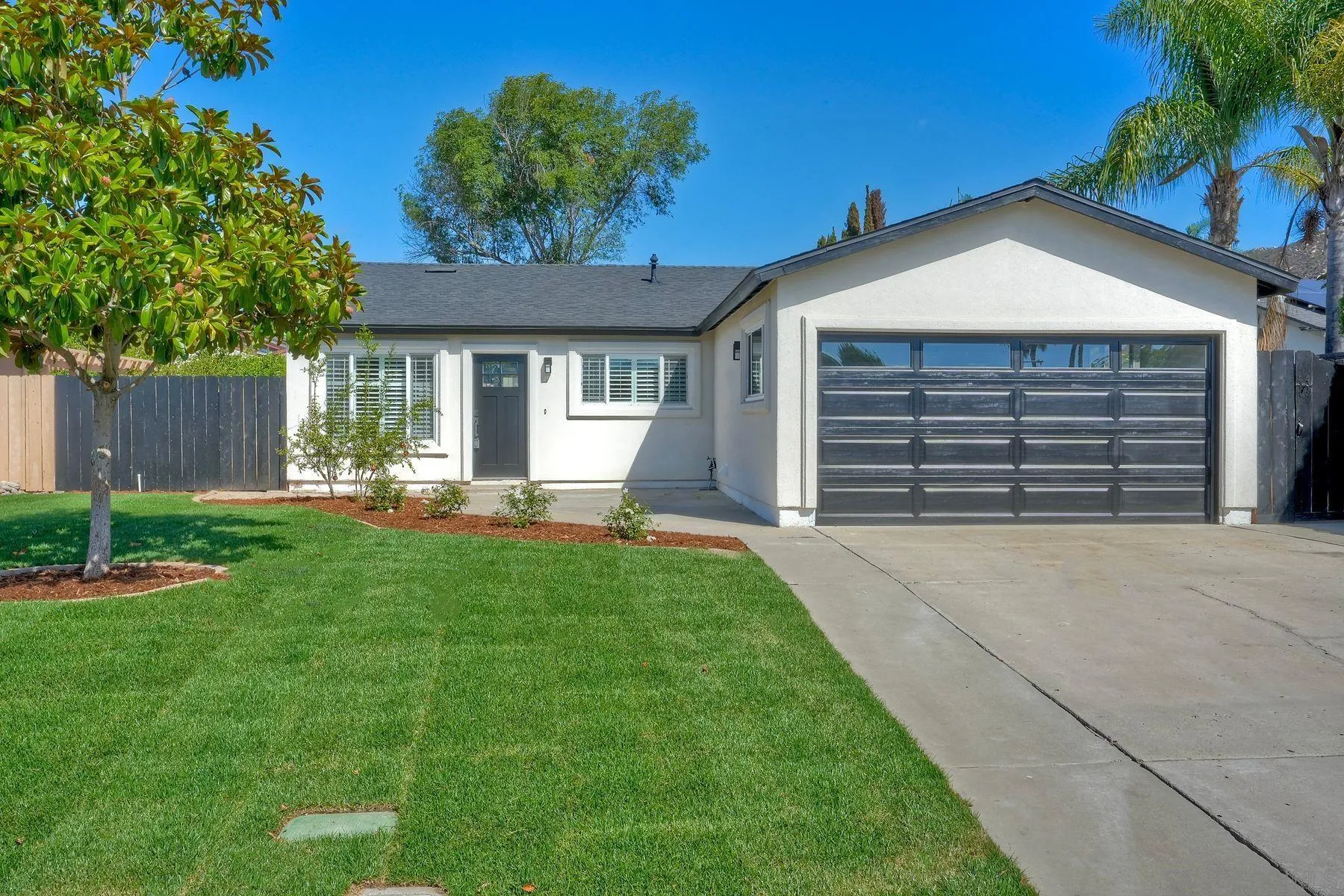 12634 Roberto Way Poway, CA 92064 - Photo 11 of 28