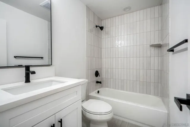 $1,048,000 | 12634 Roberto Way, Poway, CA 92064