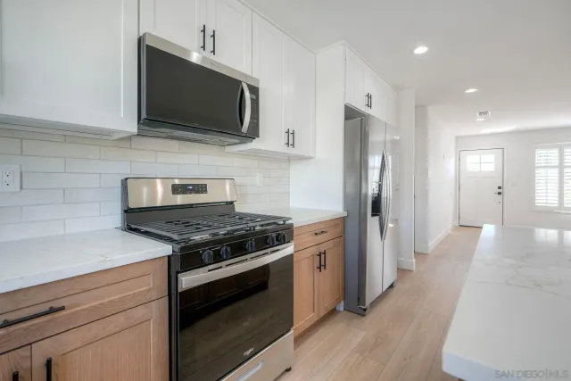 $1,048,000 | 12634 Roberto Way, Poway, CA 92064