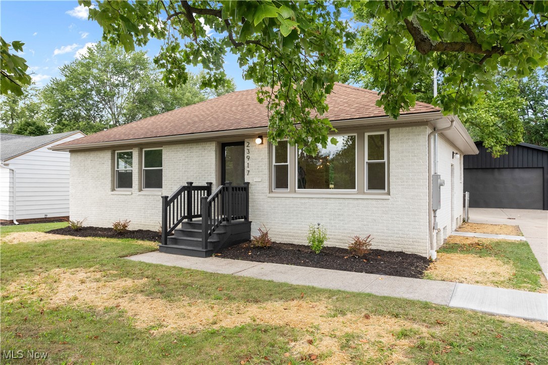 23917 Emery Road Warrensville Heights, OH 44128 - Photo 43 of 44