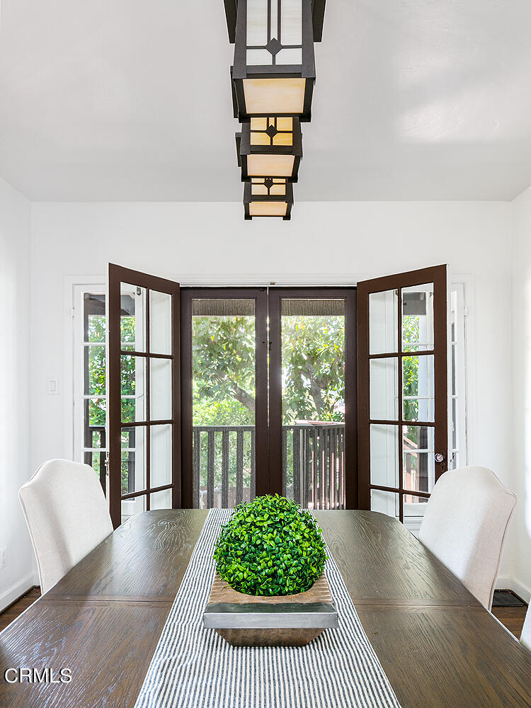 1317 Gates Place South Pasadena, CA 91030 - Photo 14 of 49 a view of livingroom with furniture
