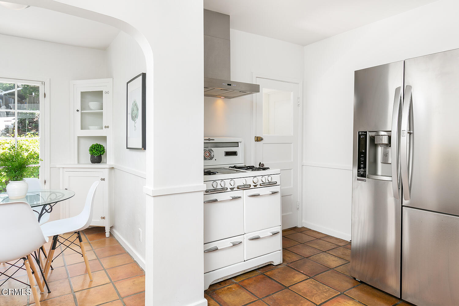 1317 Gates Place South Pasadena, CA 91030 - Photo 20 of 49 a kitchen with stainless steel appliances a refrigerator sink and stove