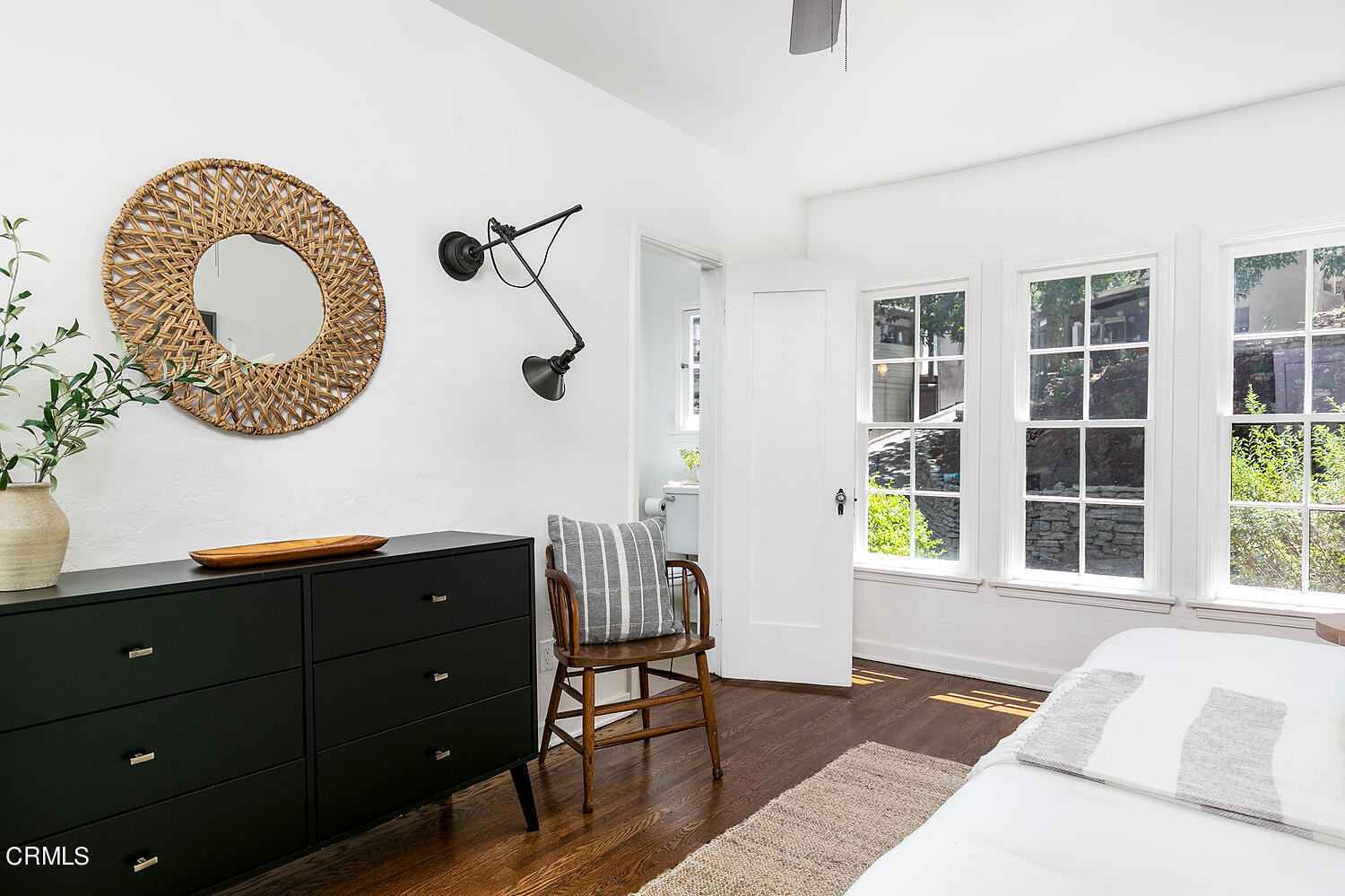 1317 Gates Place South Pasadena, CA 91030 - Photo 24 of 49 a living room with a bed and a window
