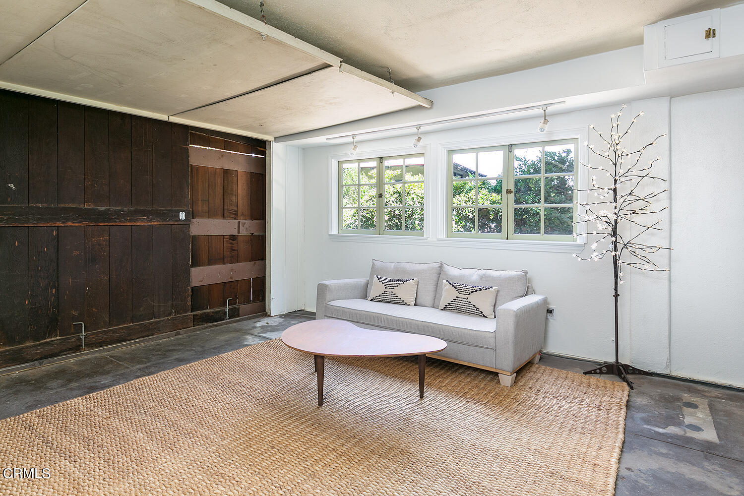 1317 Gates Place South Pasadena, CA 91030 - Photo 35 of 49 a living room with furniture and a window