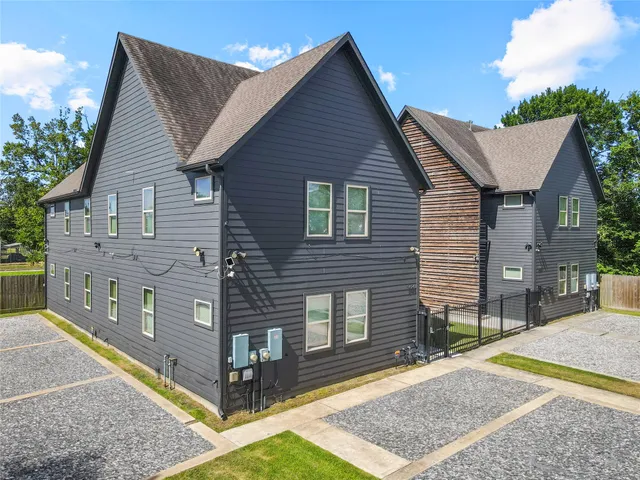 $900 | 3424 Tuam Street, Houston, TX 77004