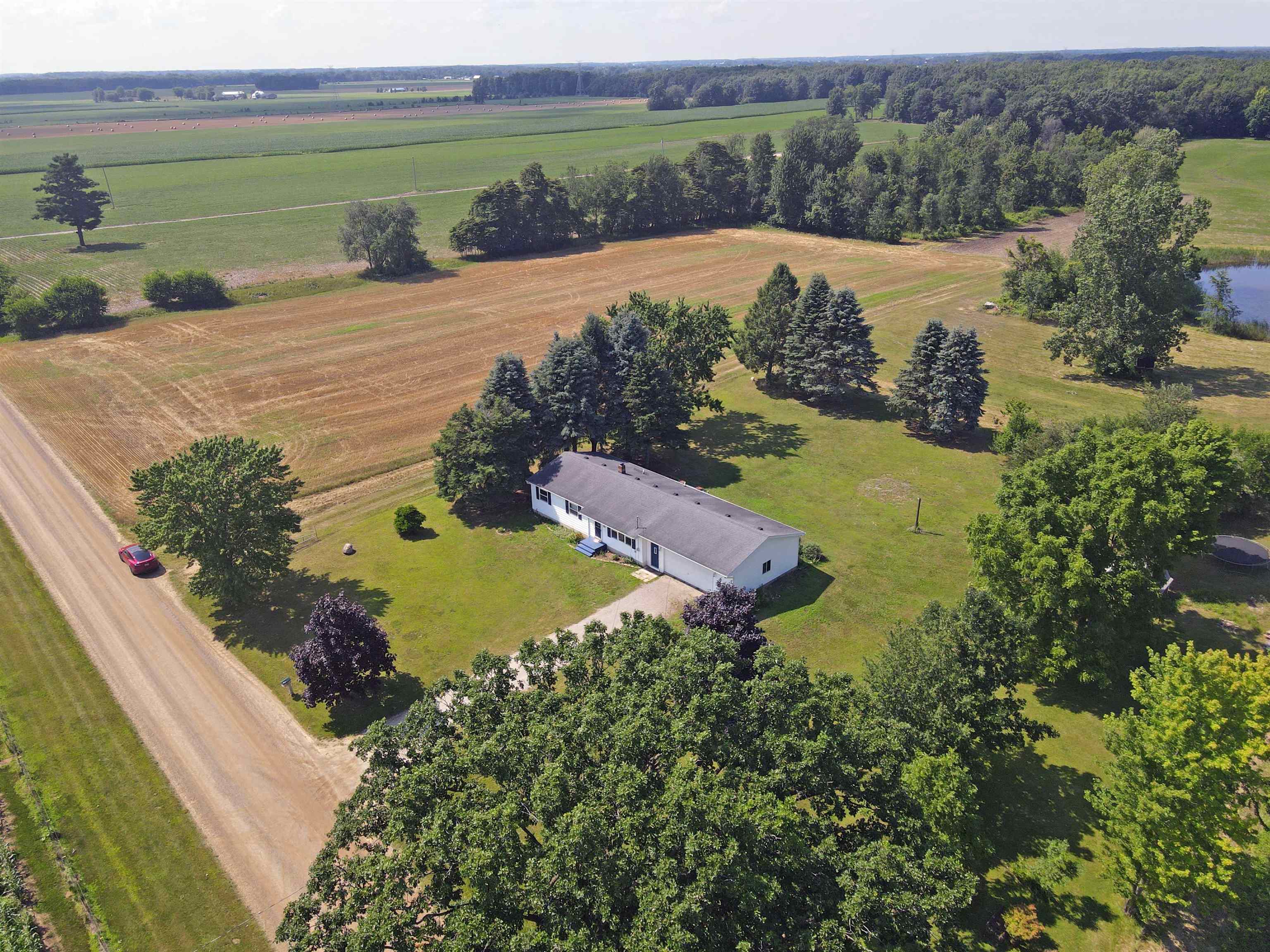 11975 Allan Road New Lothrop, MI 48460 - Photo 3 of 30 50148481-ee73c43f-9755-4bef-9b8e-7742288cdca9.JPG