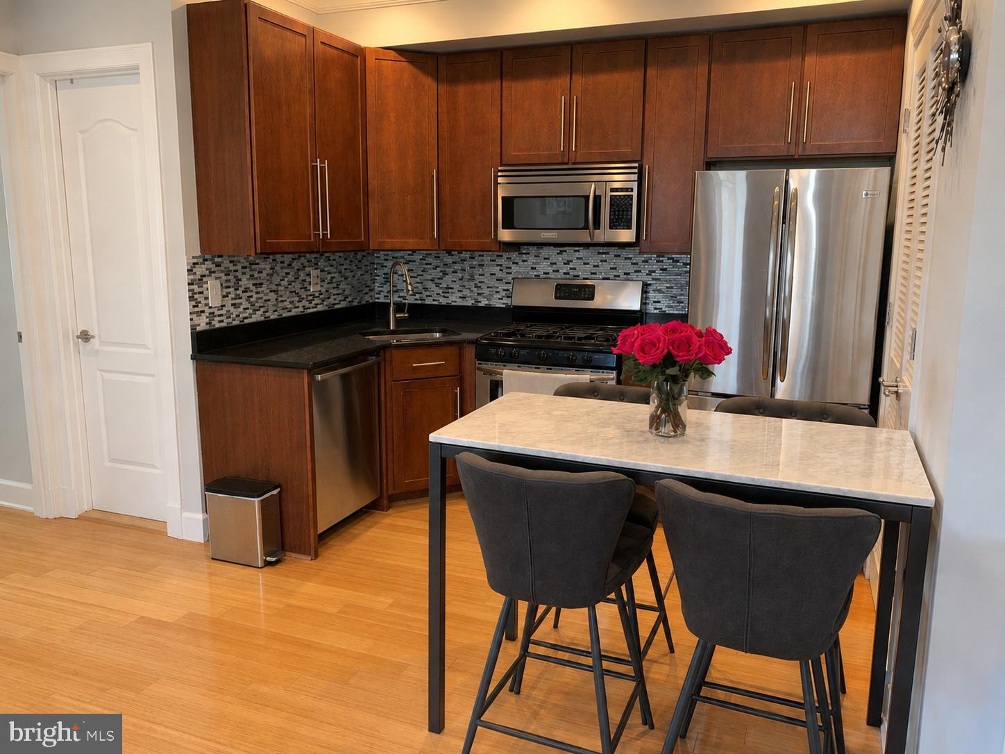 6 Rhode Island Avenue Northwest, Unit 7 Washington, DC 20001 - Photo 6 of 15