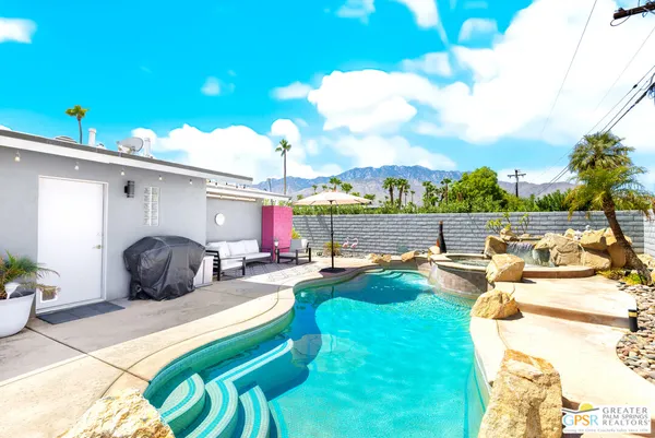 $1,025,000 | 3670 East Vivian Circle, Palm Springs, CA 92262