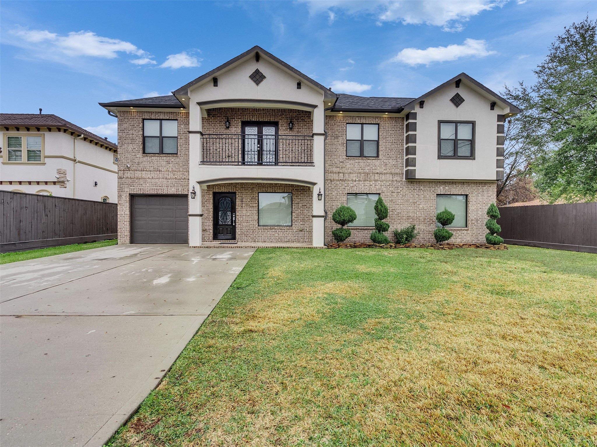 5814 Luna Street Houston, TX 77076 - Photo 4 of 44