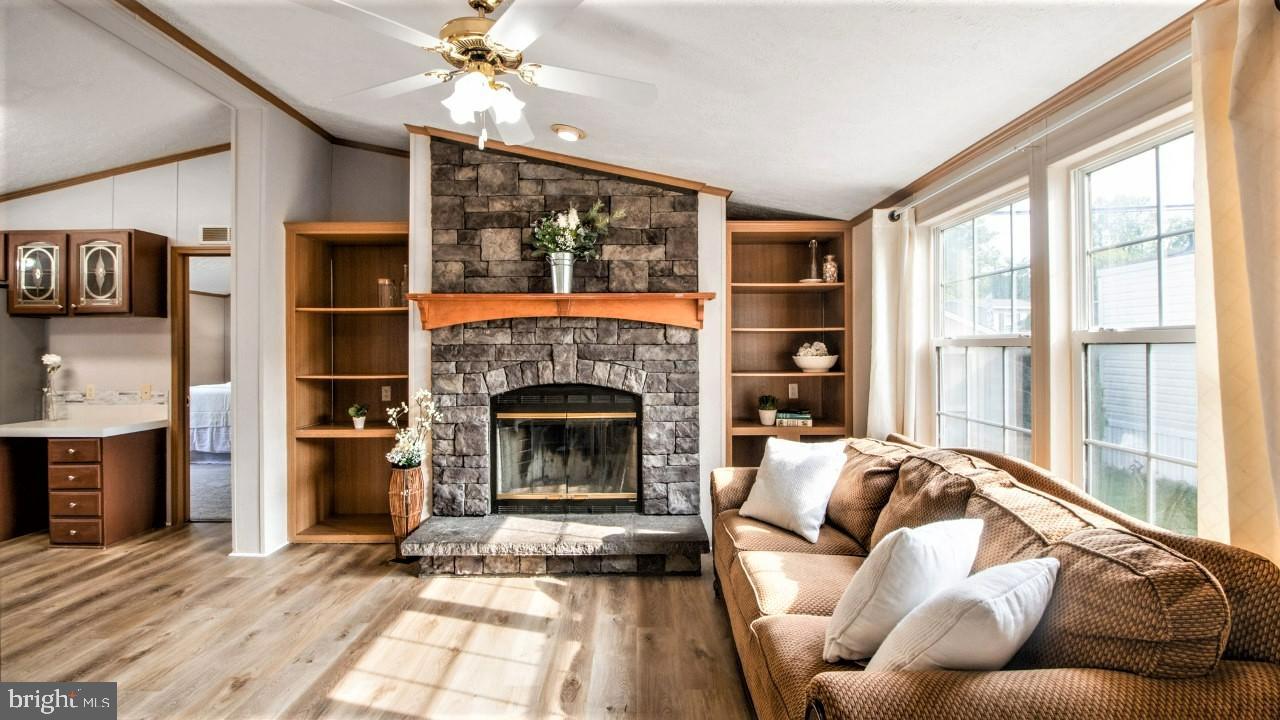 7810 Clark Road, Unit D11 Jessup, MD 20794 - Photo 5 of 48