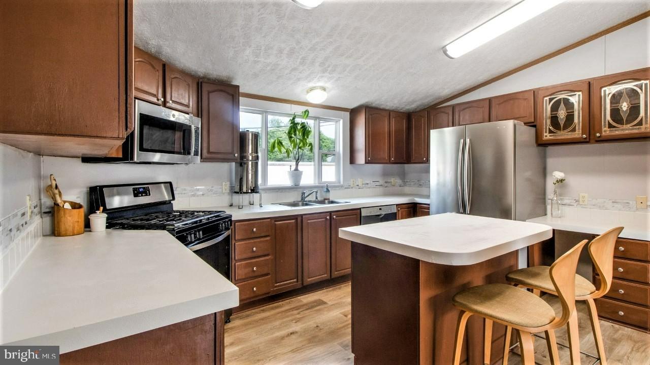 7810 Clark Road, Unit D11 Jessup, MD 20794 - Photo 9 of 48