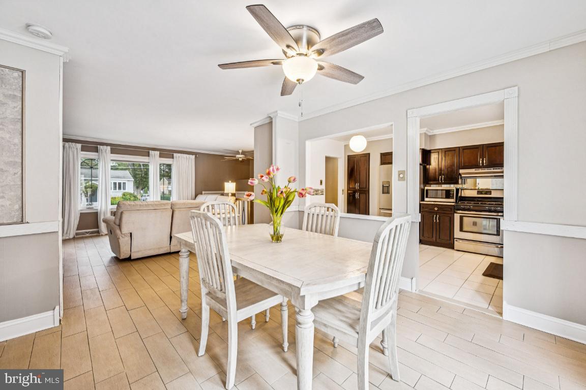 13 Ridgewood Road Gibbsboro, NJ 08026 - Photo 7 of 24 Dining Room