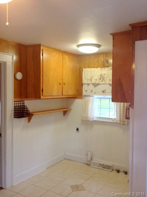 2463 East Maiden Road Maiden, NC 28650 - Photo 14 of 22 Gallery Image 14