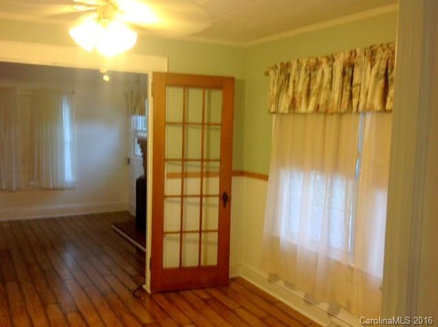 2463 East Maiden Road Maiden, NC 28650 - Photo 4 of 22 Gallery Image 4