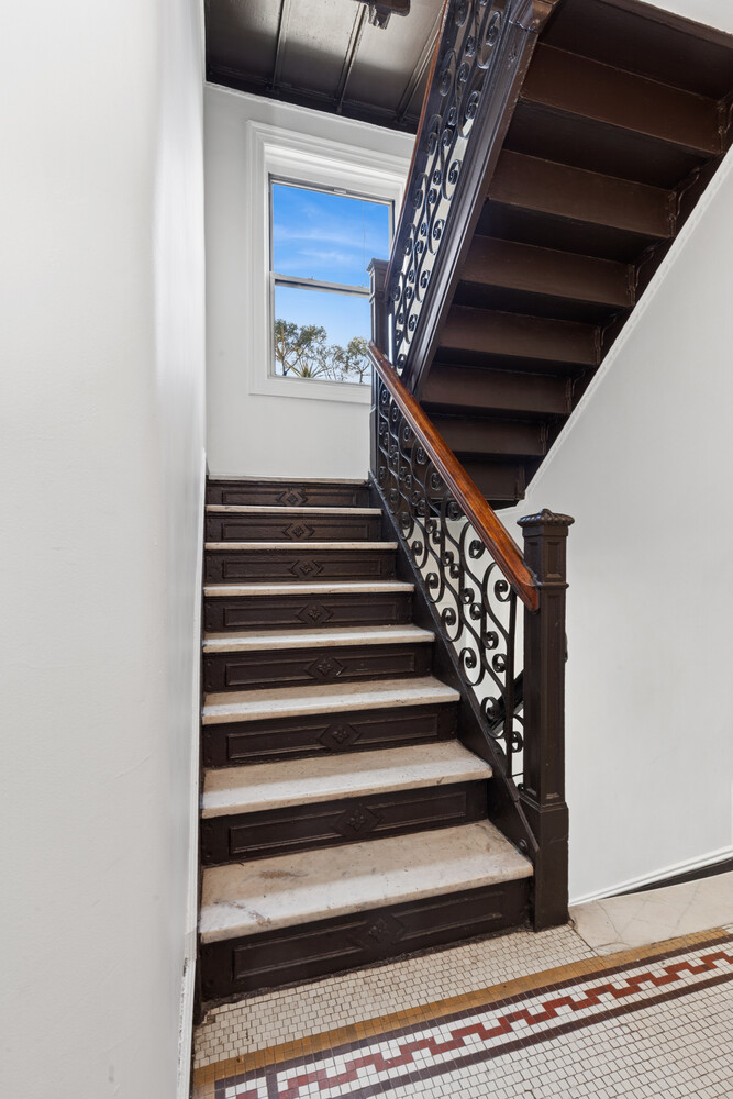 210 East 17th Street, Unit 5A Manhattan, NY 10003 - Photo 8 of 11