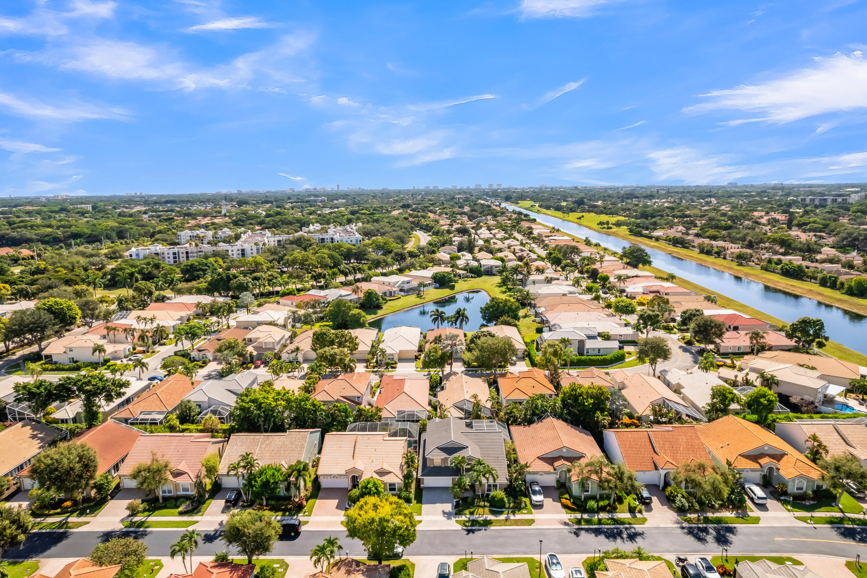 23330 Torre Circle Boca Raton, FL 33433 - Photo 4 of 52 5