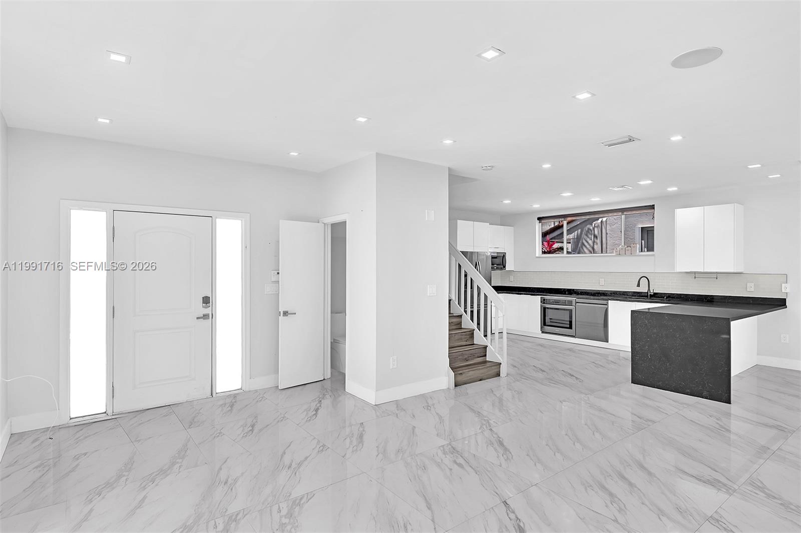 3085 North 36th Avenue Hollywood, FL 33021 - Photo 11 of 76