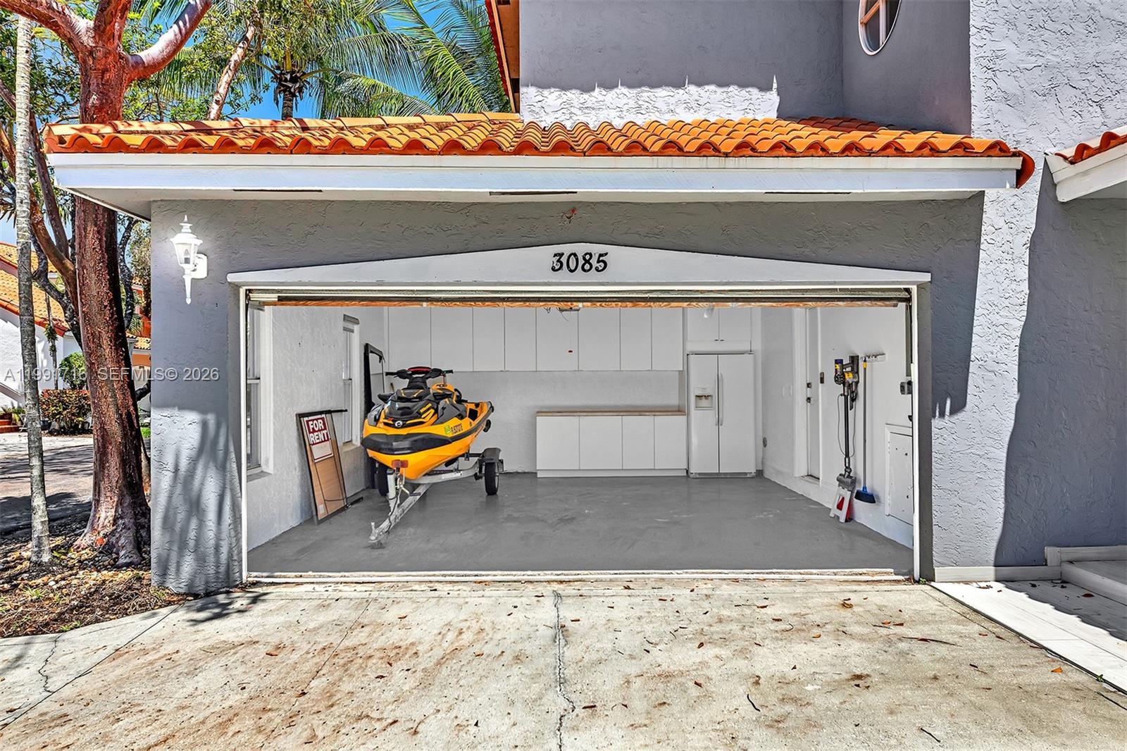 3085 North 36th Avenue Hollywood, FL 33021 - Photo 5 of 76