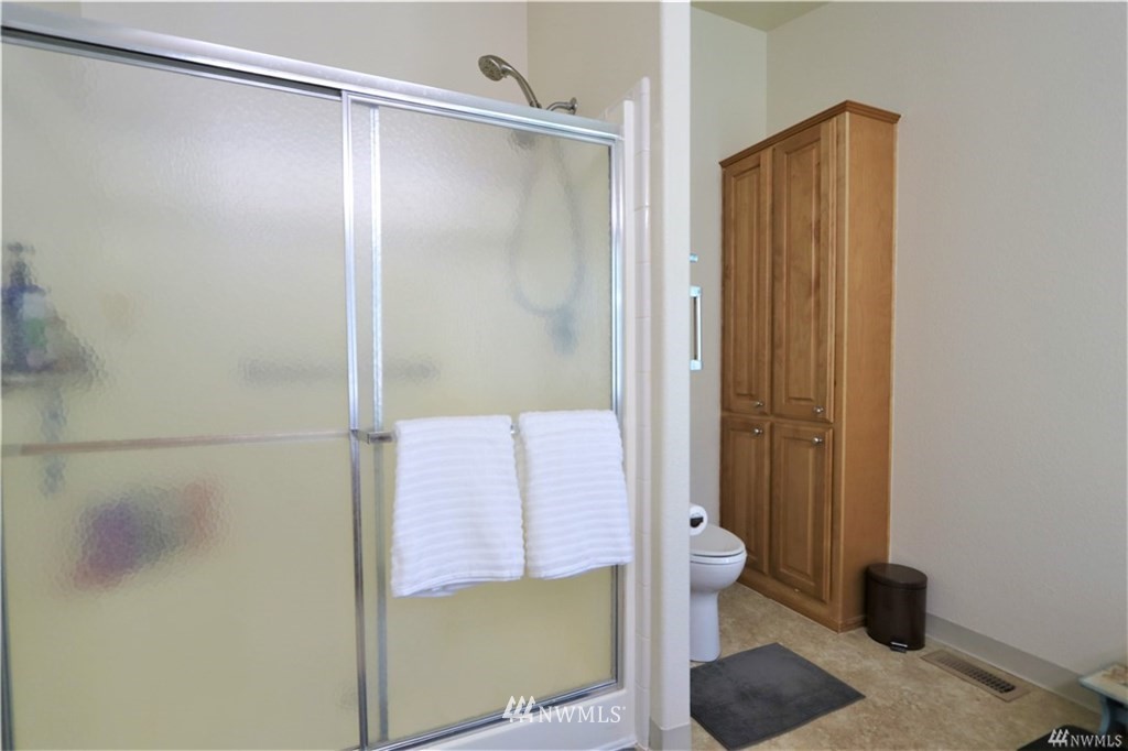 304 Walnut Acres Road Kelso, WA 98626 - Photo 20 of 38 Gallery Image 20