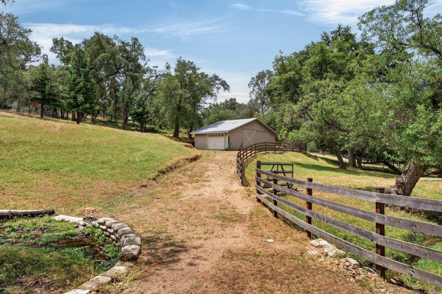 4920 Upson Downs Road Newcastle, CA 95658 - Photo 81 of 98 Entrance to the barn in the back