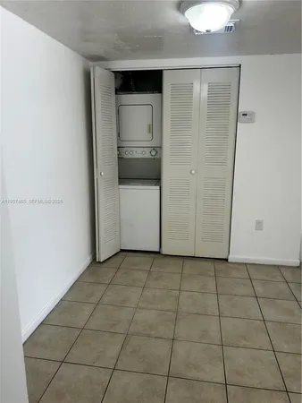 $1,750 | 7110 Northwest 179th Street, Unit 110, Hialeah, FL 33015