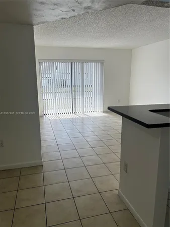 $1,750 | 7110 Northwest 179th Street, Unit 110, Hialeah, FL 33015