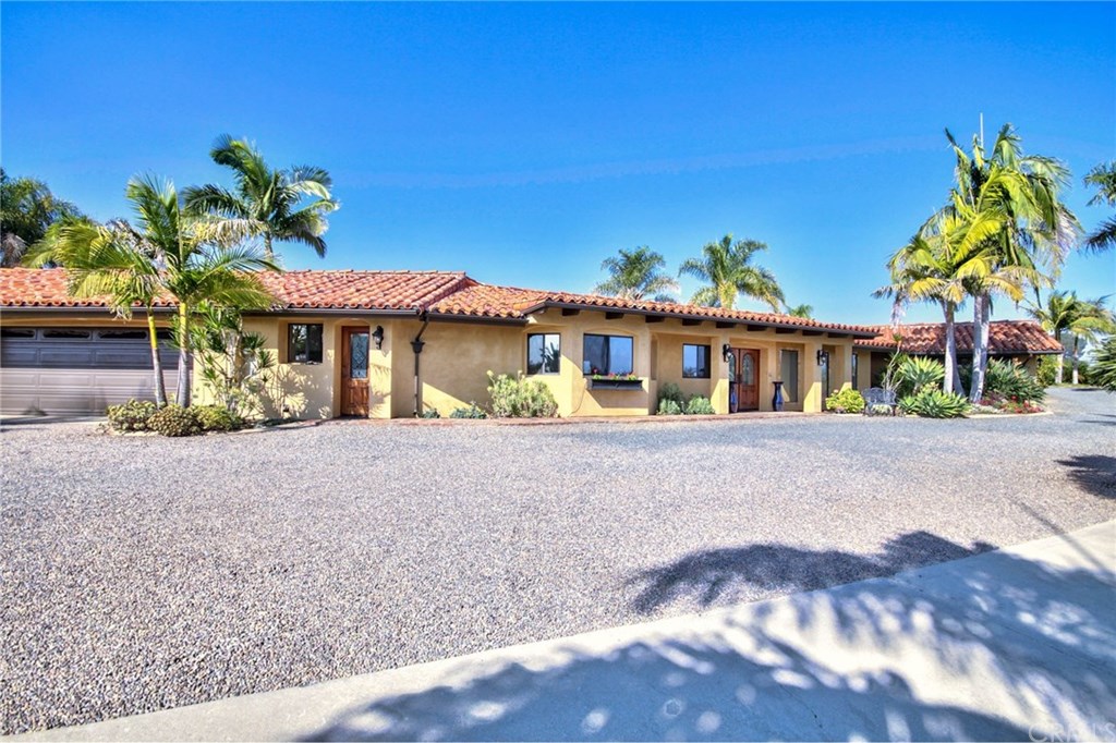 31660 Mountain Way Bonsall, CA 92003 - Photo 2 of 72