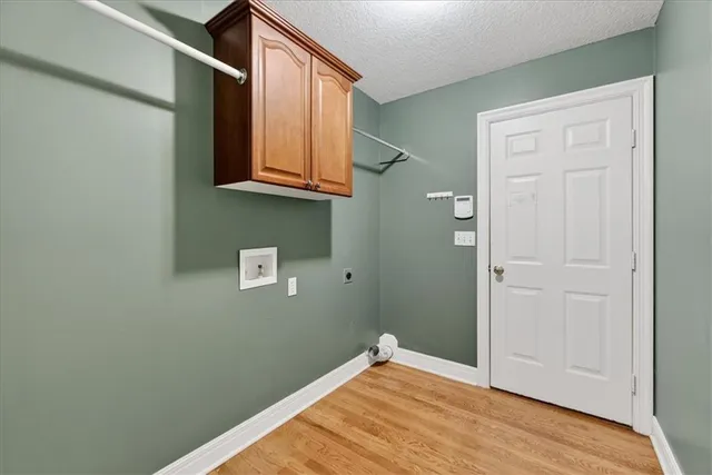 $425,000 | 13423 Pennsylvania Court, Kansas City, MO 64145