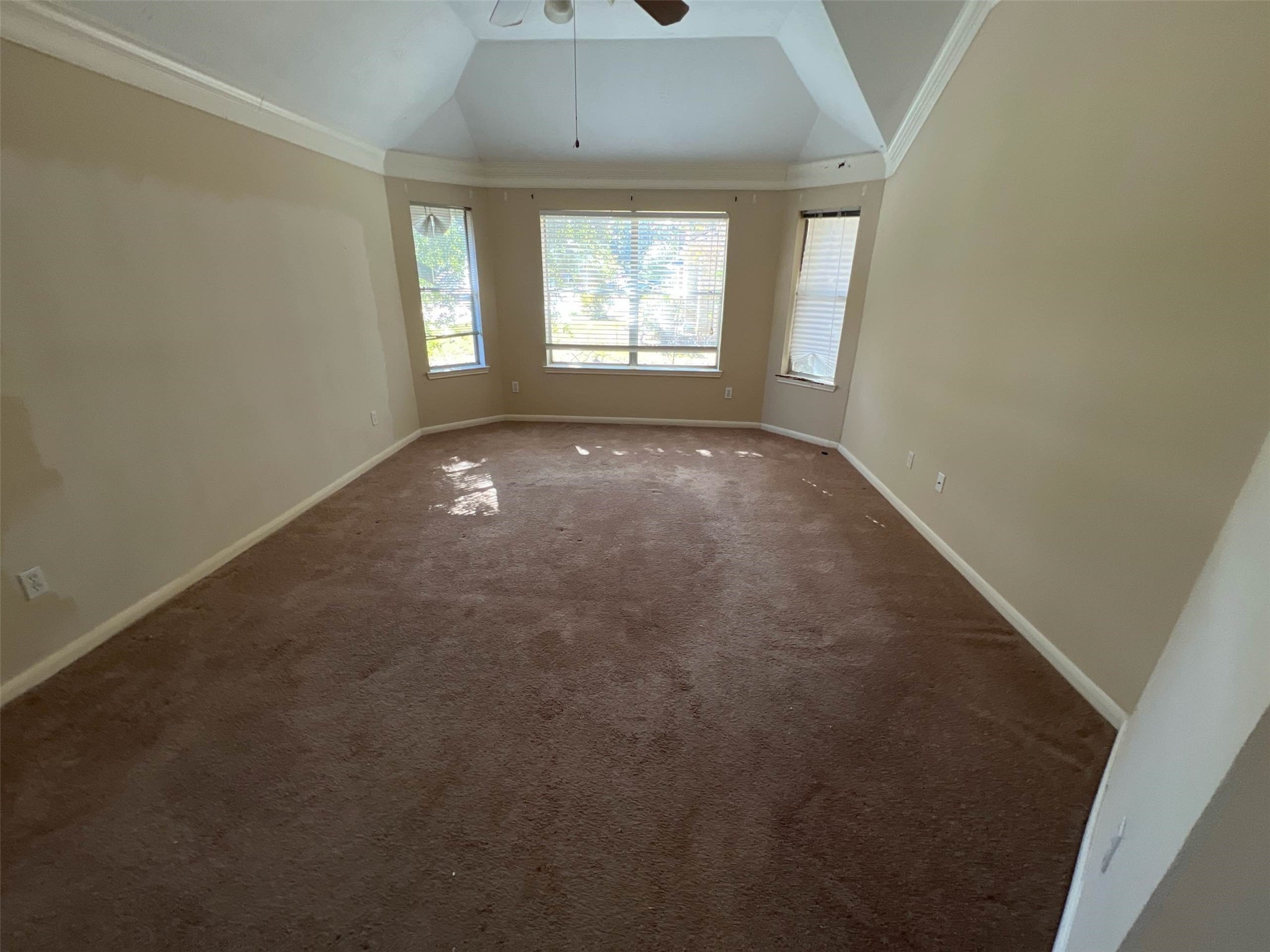 17111 Valley Palms Drive Spring, TX 77379 - Photo 15 of 29 an empty room with windows