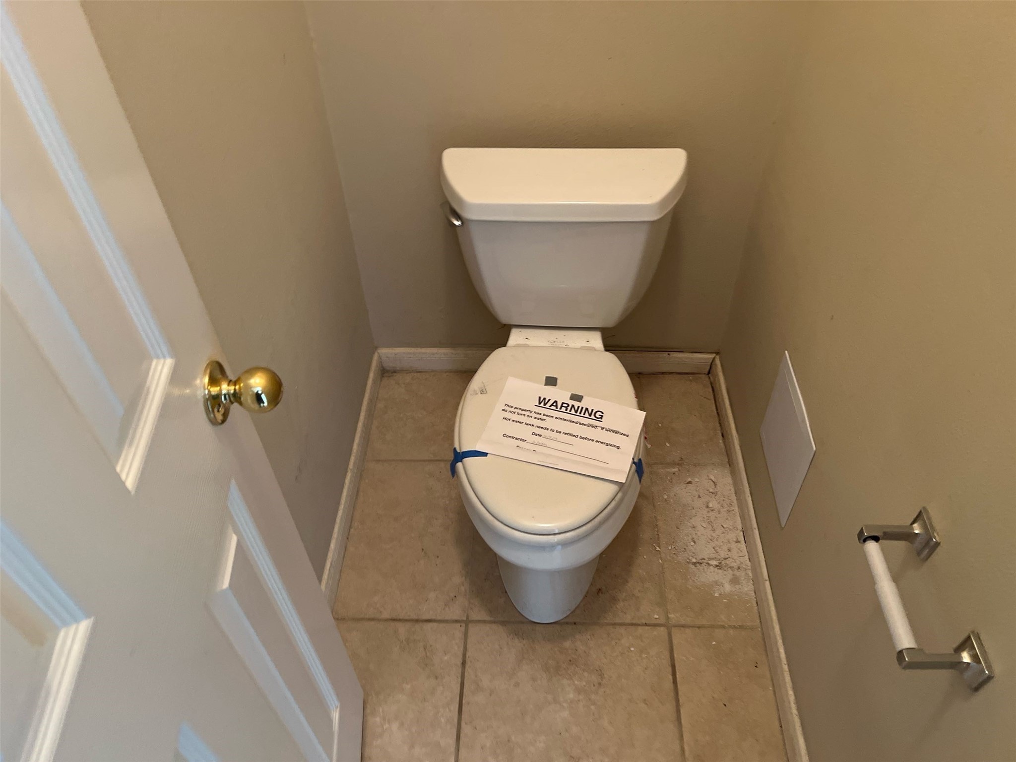 17111 Valley Palms Drive Spring, TX 77379 - Photo 17 of 29 a bathroom with a toilet and a shower